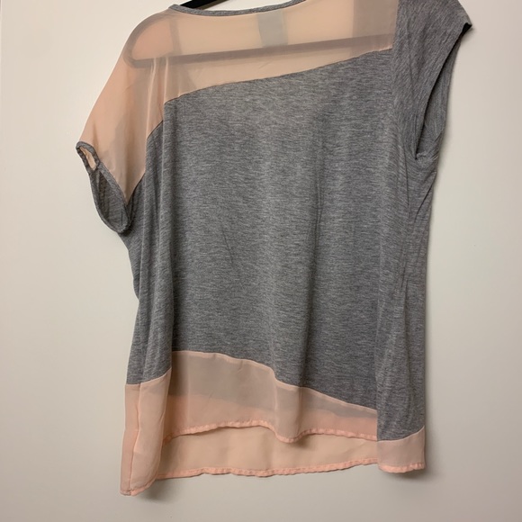 h.i.p. Tops - Grey/pink top